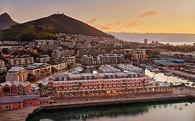 Cape Grace Hotel y Spa